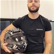 Ingegnere impartisce lezioni di matematica, fisica e altre materie scientifiche per studenti della scuola superiore o università